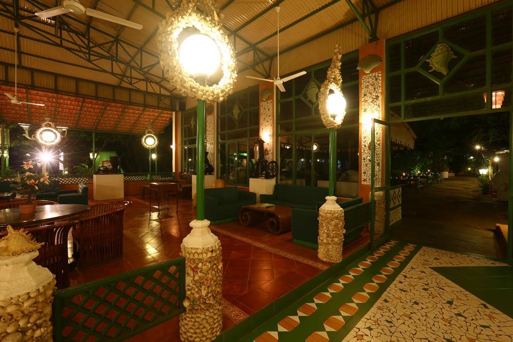 Hotel Indeco Mahabalipuram Extérieur photo