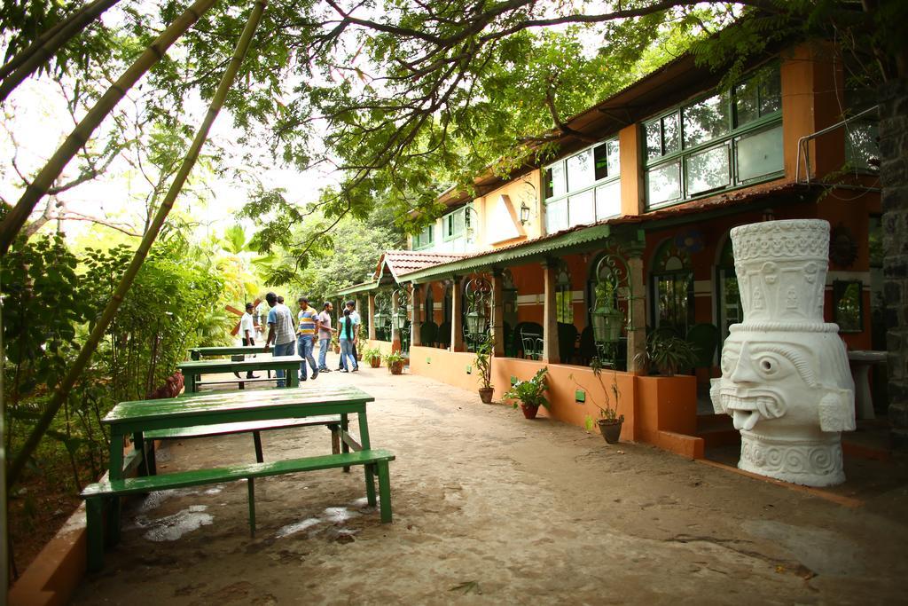 Hotel Indeco Mahabalipuram Extérieur photo