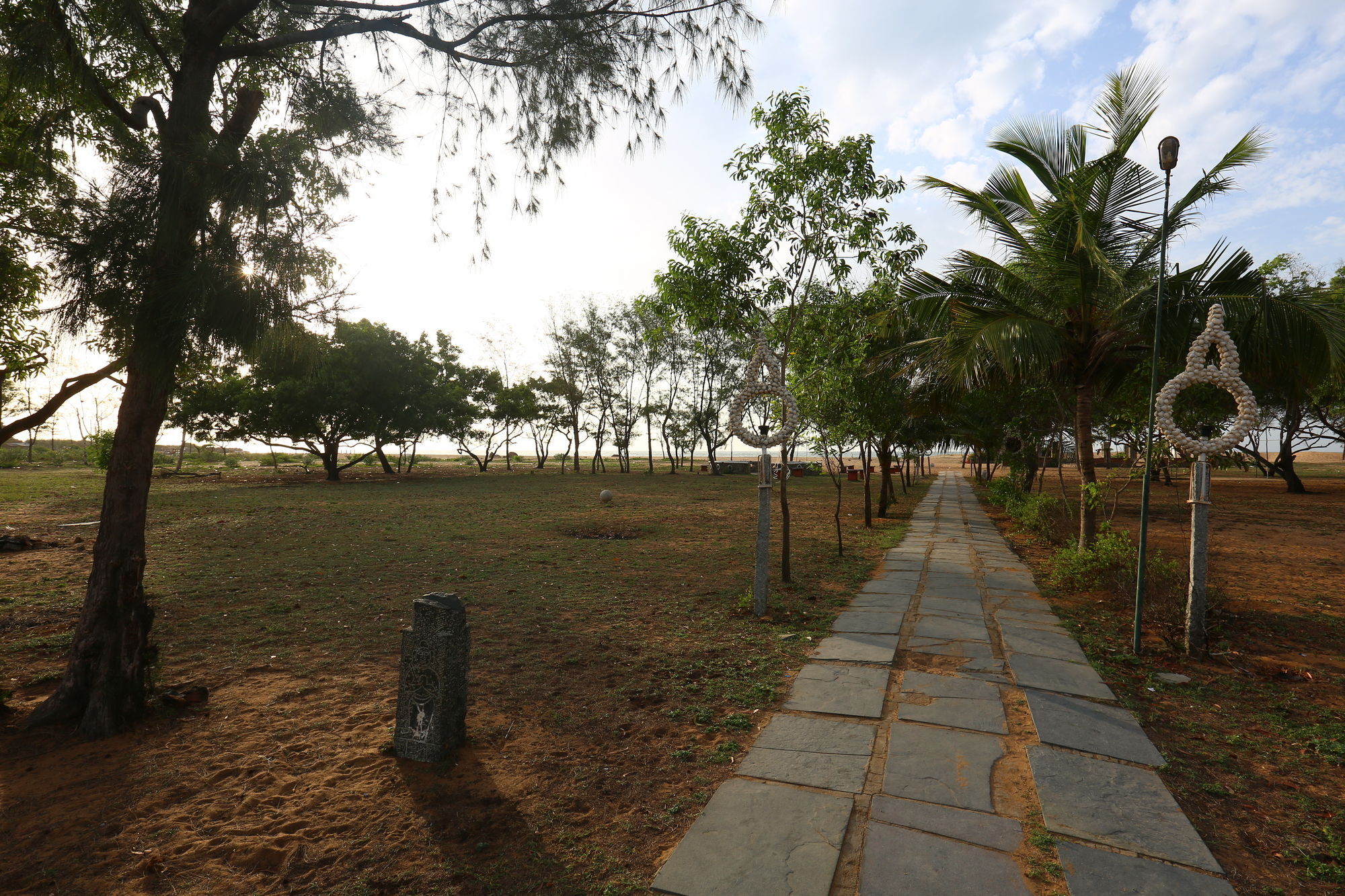 Hotel Indeco Mahabalipuram Extérieur photo